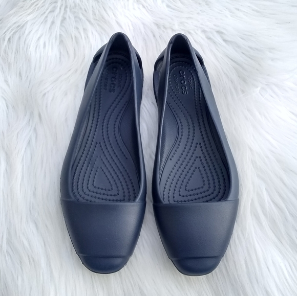 CROCS Shoes - Crocs Navy Blue Pointed Toe Flats Size 7